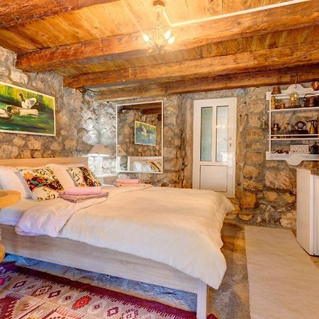 Holiday Home Pavle Rijeka Crnojevića Buitenkant foto