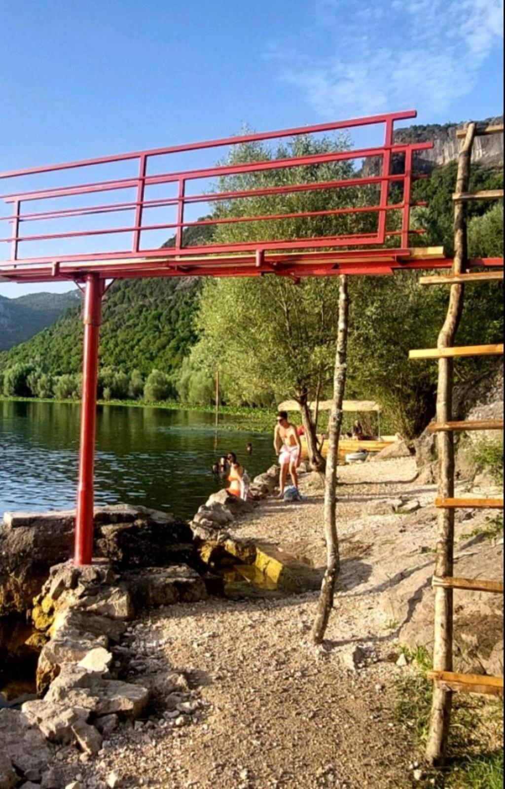 Holiday Home Pavle Rijeka Crnojevića Buitenkant foto